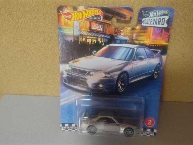 HW '20 �g�C�U��X���� �u���[�o�[���V���[�Y �j�X�� �X�J�C���C��R33 GT-R ���J��  �� �z�r�[�� 