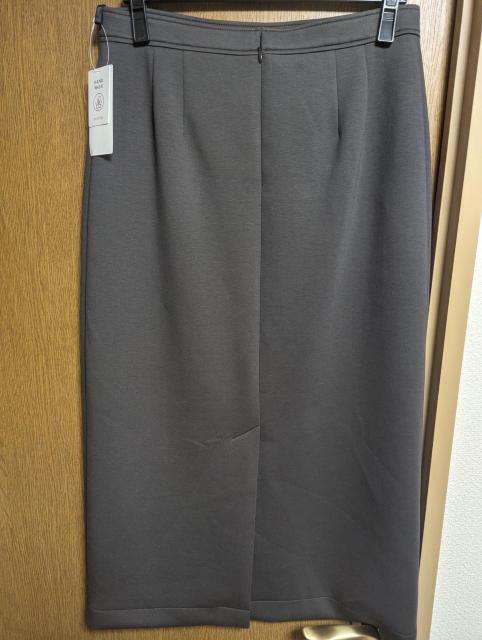 アンタイトル今期新品チャコールグレーダンボール素材ジャージ素材ストレッチタイトスカート大きいサイズ4212号13号綺麗めスカート < ブランド  アンタイトル今期新品チャコールグレーダンボール素材ジャージ素材ストレッチタイトスカート大きいサイズ4212号13号綺麗めスカート < ブランドの