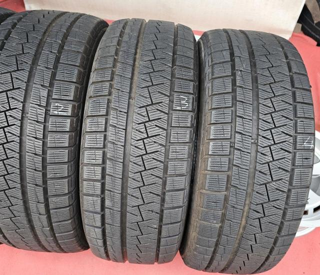 バリ溝!年式21 PIRELLI ICE ASIMMETRICO 17インチスタッドレスタイヤ225/55R17  101Q < 自動車/バイク バリ溝!年式21 PIRELLI ICE ASIMMETRICO 17インチスタッドレスタイヤ225/55R17  101Q < 自動車/バイク