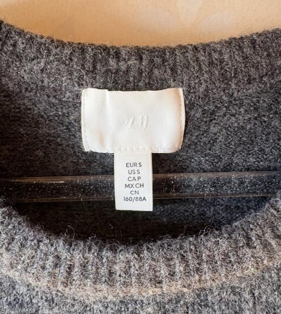 H&M 今期高見えニット 早い者勝ち < 女性ファッション H&M 今期高見えニット 早い者勝ち < 女性ファッションの