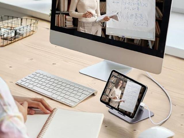 Type-C to HDMI 変換ケーブル 4K対応・高速伝送 1.8M 変換アダプター ナイロン編み ミラーリング モニター延長 < 家電/AV Type-C to HDMI 変換ケーブル 4K対応・高速伝送 1.8M 変換アダプター ナイロン編み ミラーリング モニター延長 < 家電/AVの