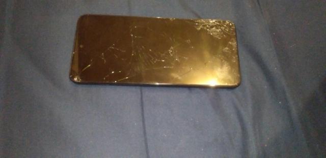 MOTO G64y �� �Ɠd/AV�� 