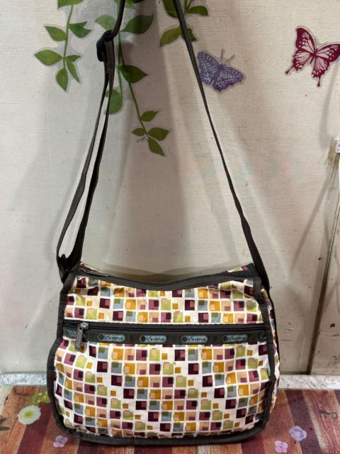 感謝を込めて★LeSportsac ショルダーバッグ&チェック柄トップス&パンツ 3点セット レディース★1000円スタート < ブランド 感謝を込めて★LeSportsac ショルダーバッグ&チェック柄トップス&パンツ 3点セット レディース★1000円スタート < ブランドの