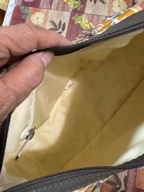 感謝を込めて★LeSportsac ショルダーバッグ&チェック柄トップス&パンツ 3点セット レディース★1000円スタート < ブランド 感謝を込めて★LeSportsac ショルダーバッグ&チェック柄トップス&パンツ 3点セット レディース★1000円スタート < ブランドの