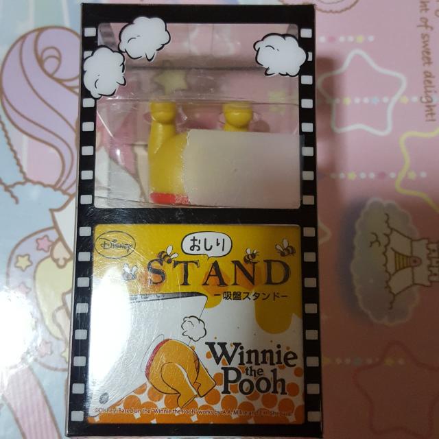 新品〓ディズニー★吸盤スマホスタンド/おしりシリーズ☆プーさん♪ < アニメ/コミック/キャラクター  新品〓ディズニー★吸盤スマホスタンド/おしりシリーズ☆プーさん♪  < アニメ/コミック/キャラクターの