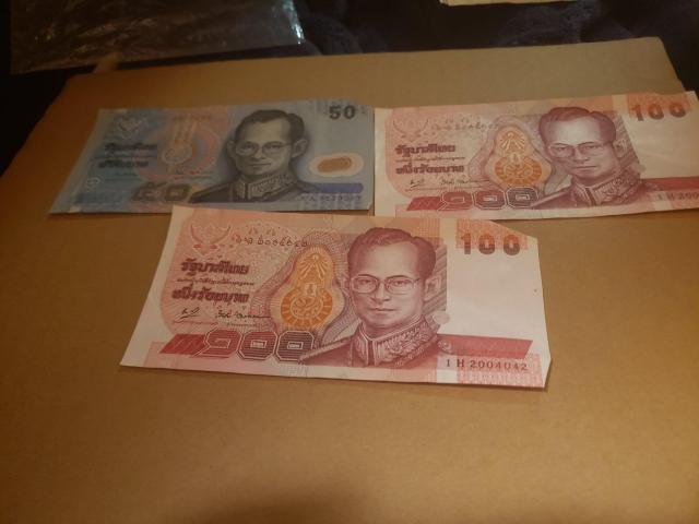 タイの古い紙幣 < ホビー  タイの古い紙幣 < ホビーの
