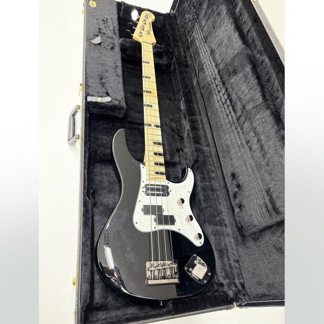 yr[EV[zYamaha BILLY SHEEHAN Attitude Bass