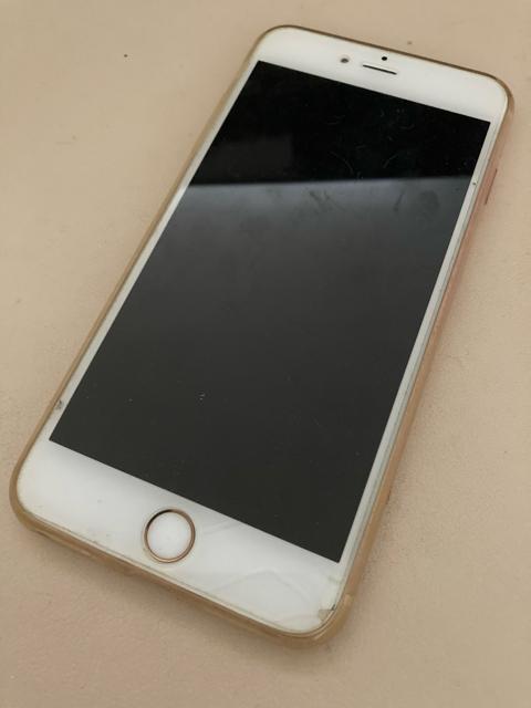 iPhone000 