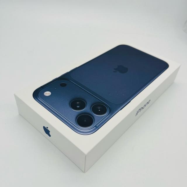 未開封 iPhone 17 Pro Max 1TB SIMフリー ブルー 本体 < 家電/AV 未開封 iPhone 17 Pro Max 1TB SIMフリー ブルー 本体 < 家電/AVの
