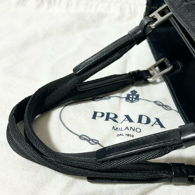 ���i PRADA �v���_ �n���h�o�b�O �i�C���� �u���b�N �� �u�����h�� 