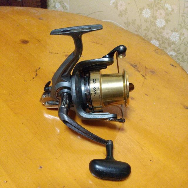 ダイワ クロスキャスト4000 < レジャー/スポーツ ダイワ クロスキャスト4000 < レジャー/スポーツの