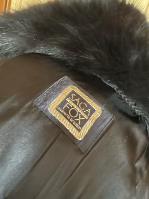 SAGA フォックスコート ブラック < 女性ファッション  SAGA フォックスコート ブラック < 女性ファッションの