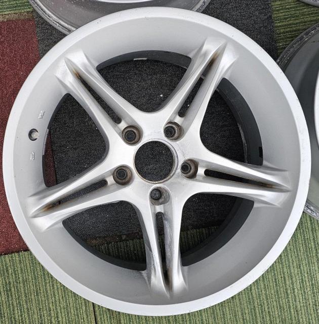YOKOHAMA ヨコハマ AVS VS-5 17インチアルミホイール7.5J+40 PCD114.3ホイールのみ4本セツト クラ < 自動車/バイク YOKOHAMA ヨコハマ AVS VS-5 17インチアルミホイール7.5J+40 PCD114.3ホイールのみ4本セツト クラ < 自動車/バイク
