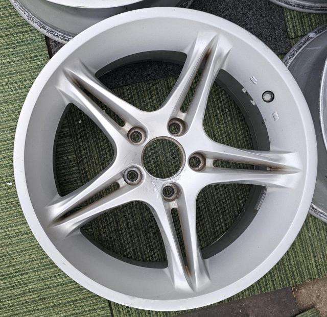 YOKOHAMA ヨコハマ AVS VS-5 17インチアルミホイール7.5J+40 PCD114.3ホイールのみ4本セツト クラ < 自動車/バイク YOKOHAMA ヨコハマ AVS VS-5 17インチアルミホイール7.5J+40 PCD114.3ホイールのみ4本セツト クラ < 自動車/バイク