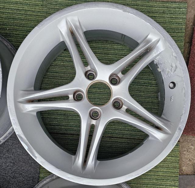 YOKOHAMA ヨコハマ AVS VS-5 17インチアルミホイール7.5J+40 PCD114.3ホイールのみ4本セツト クラ < 自動車/バイク YOKOHAMA ヨコハマ AVS VS-5 17インチアルミホイール7.5J+40 PCD114.3ホイールのみ4本セツト クラ < 自動車/バイク