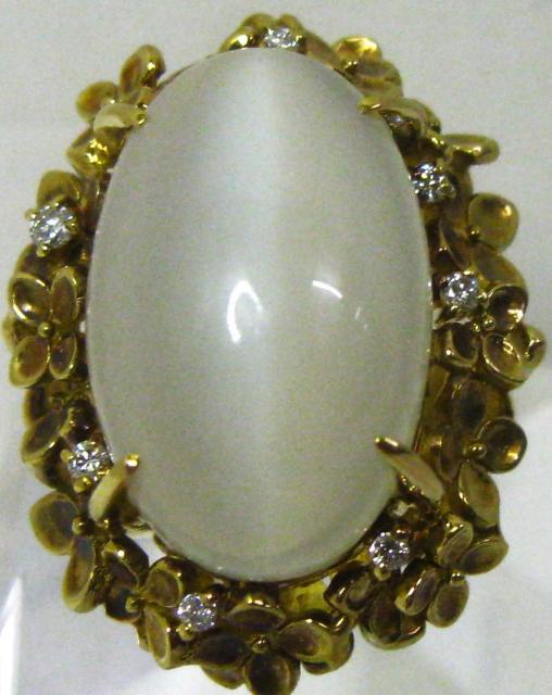 極美品K18 18金リング指輪 ムンストーン19.32ctダイヤ7ヶ0.12ct < 女性アクセサリー/時計 極美品K18 18金リング指輪 ムンストーン19.32ctダイヤ7ヶ0.12ct < 女性アクセサリー/時計の