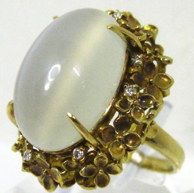 極美品K18 18金リング指輪 ムンストーン19.32ctダイヤ7ヶ0.12ct < 女性アクセサリー/時計 極美品K18 18金リング指輪 ムンストーン19.32ctダイヤ7ヶ0.12ct < 女性アクセサリー/時計の