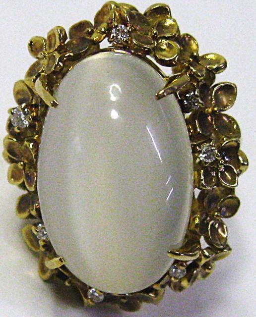 極美品K18 18金リング指輪 ムンストーン19.32ctダイヤ7ヶ0.12ct < 女性アクセサリー/時計 極美品K18 18金リング指輪 ムンストーン19.32ctダイヤ7ヶ0.12ct < 女性アクセサリー/時計の