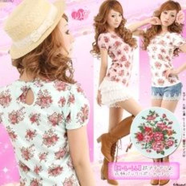 【夢展望】可愛い♪ラブリーバックリボン パフスリ花柄カットソー ホワイト < ブランド  【夢展望】可愛い♪ラブリーバックリボン パフスリ花柄カットソー ホワイト  < ブランドの