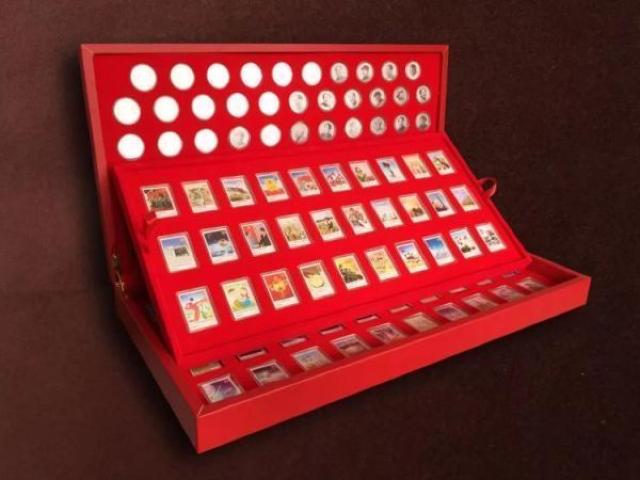 超貴重!入手困難品!中国成立70周年 記念切手メダル 125枚 < ホビー 超貴重!入手困難品!中国成立70周年 記念切手メダル 125枚 < ホビーの