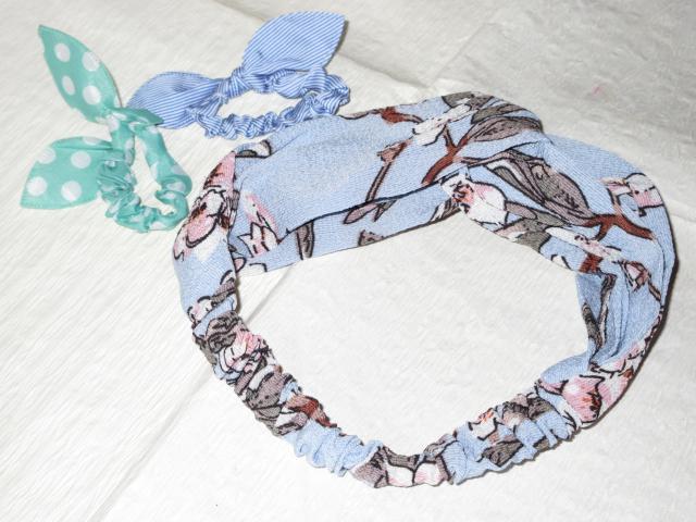 未使用☆花柄ヘアバンド*ヘアゴム3点セット(ブルー系) < 女性アクセサリー/時計  未使用☆花柄ヘアバンド*ヘアゴム3点セット(ブルー系)  < 女性アクセサリー/時計の