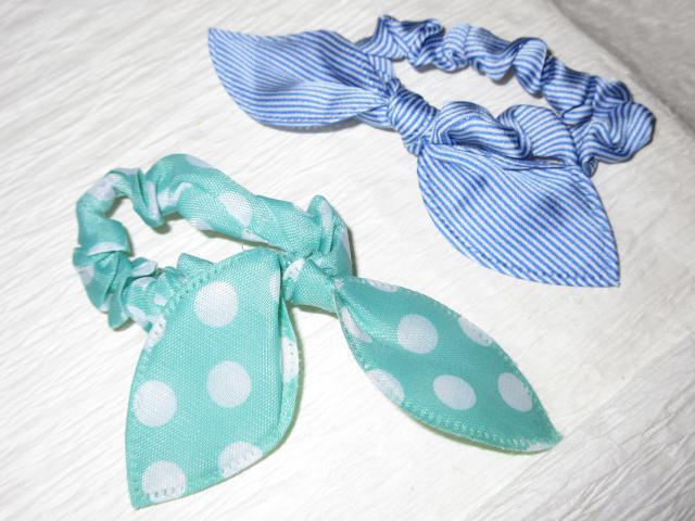 未使用☆花柄ヘアバンド*ヘアゴム3点セット(ブルー系) < 女性アクセサリー/時計  未使用☆花柄ヘアバンド*ヘアゴム3点セット(ブルー系) < 女性アクセサリー/時計の