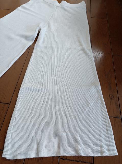 ZARA KNIT★ニットワイドパンツ★素敵白★新品同様★綺麗★清潔感上品★柔らか伸び伸び★履き心地抜群美脚足長★ザラ★ < 女性ファッション  ZARA KNIT★ニットワイドパンツ★素敵白★新品同様★綺麗★清潔感上品★柔らか伸び伸び★履き心地抜群美脚足長★ザラ★ < 女性ファッションの