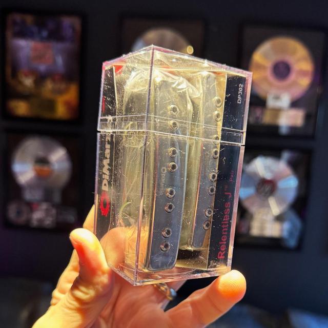 yr[EV[zNew DiMarzio gRelentlessh Jazz Bass Pickup 