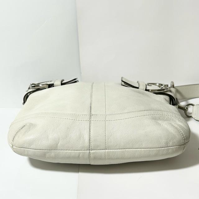 COACH コーチ ショルダーバッグ 1452 レザー ホワイト シルバー金具 < ブランド COACH コーチ ショルダーバッグ 1452 レザー ホワイト シルバー金具 < ブランドの