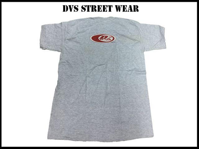 新品 DVAディビーエィストリートウェア90代 正規品 【XL】 < 男性ファッション  新品 DVAディビーエィストリートウェア90代 正規品 【XL】 < 男性ファッションの