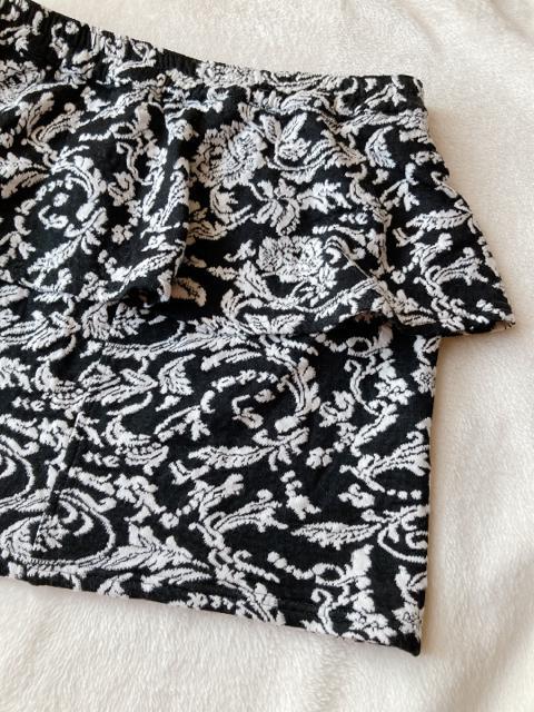 花柄 ボタニカル刺繍 フェミニスト ミニ丈 ペプラム スカート L ウエストゴム N2m < 女性ファッション  花柄 ボタニカル刺繍 フェミニスト ミニ丈 ペプラム スカート L ウエストゴム N2m < 女性ファッションの