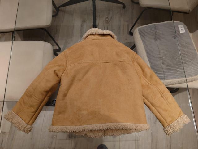 ZARA アウターコート モコモコ 120センチ < キッズ/ベビー  ZARA アウターコート モコモコ 120センチ < キッズ/ベビーの
