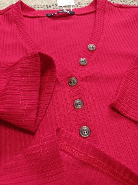 INGNI★新品タグ付き★長袖カットソー真紅★Vネック..デコルテすっきり綺麗魅せ★イング★定価約4500円★ < 女性ファッション  INGNI★新品タグ付き★長袖カットソー真紅★Vネック..デコルテすっきり綺麗魅せ★イング★定価約4500円★ < 女性ファッションの