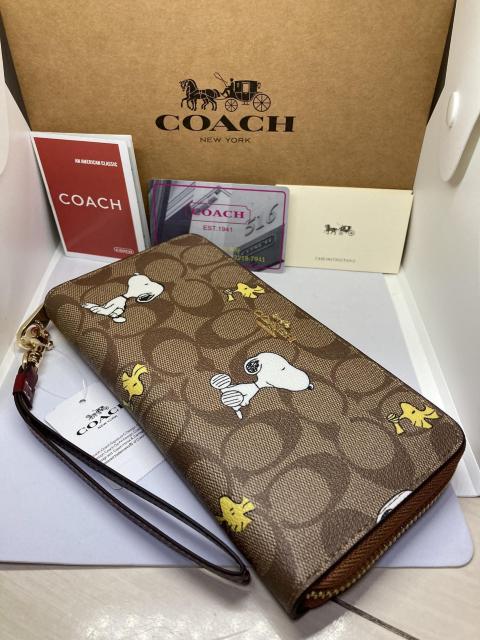 COACH@R[`@CE705@z@R[`~s[ibc(Peanuts) Xk[s[EbhXgbN R{ Xgbvt