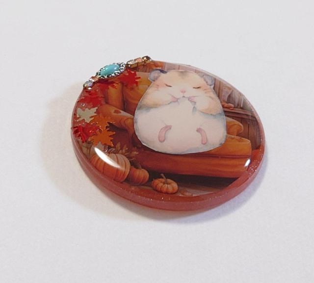 ハムスターのかわいいレジンアクセサリー★ ハムスターネックレス   ハムスターブローチ   ハムスターレジン   ハムスターグッズ < 女性ファッション  ハムスターのかわいいレジンアクセサリー★ ハムスターネックレス   ハムスターブローチ   ハムスターレジン   ハムスターグッズ < 女性ファッションの