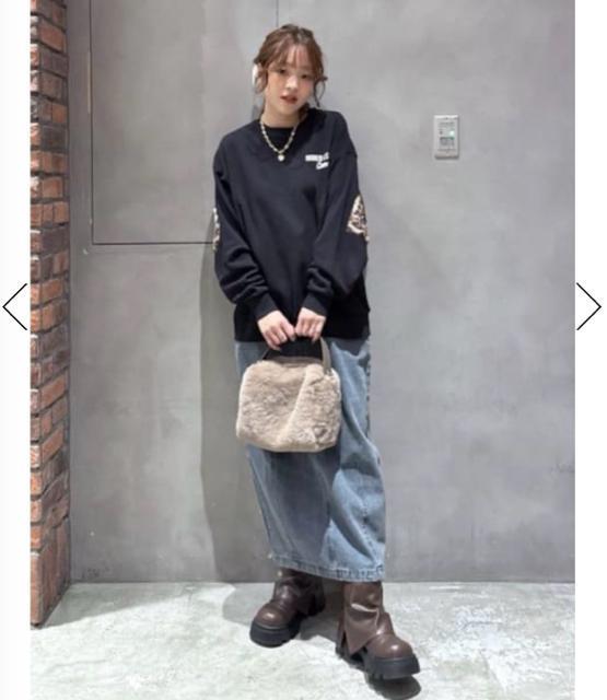 ロデオクラウンズ★ アニマルフェイクファーアップリケスウェットトップス(黒) < ブランド ロデオクラウンズ★ アニマルフェイクファーアップリケスウェットトップス(黒) < ブランドの