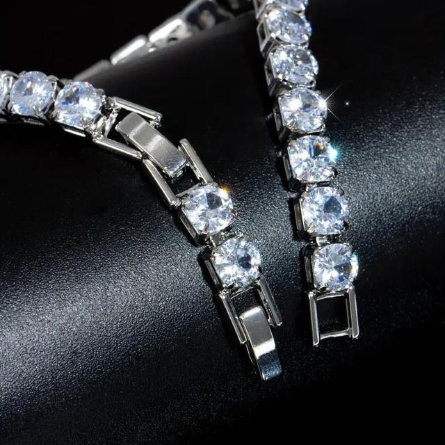 超お買い得790円★メンズ 6mm ホワイト キュービック 合成ジルコニア チェーンブレスレット 輝く合成ストーン ジュエリー < 男性アクセサリー/時計 超お買い得790円★メンズ 6mm ホワイト キュービック 合成ジルコニア チェーンブレスレット 輝く合成ストーン ジュエリー < 男性アクセサリー/時計の