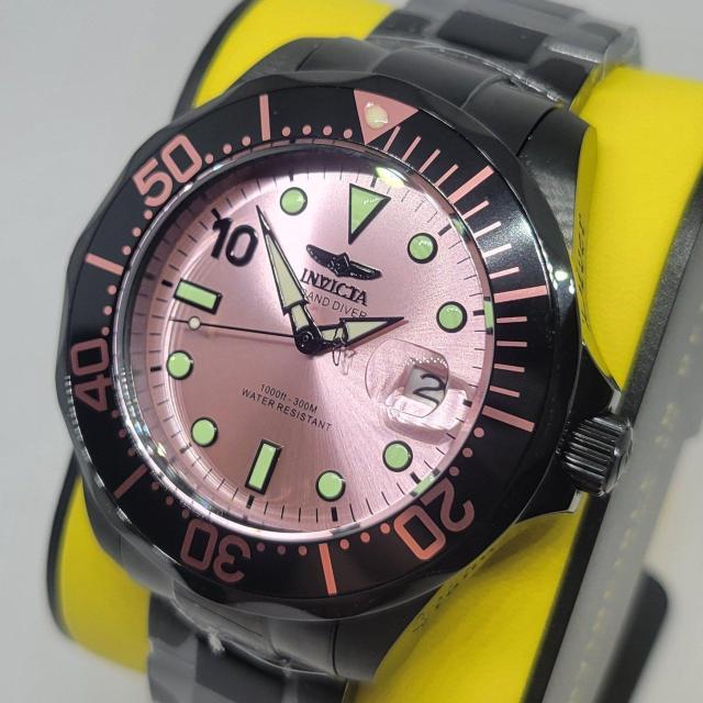 《ブラック&ピンク》INVICTA インビクタ 47mm グランドダイバー オートマチック マイアミエディション < 男性アクセサリー/時計 《ブラック&ピンク》INVICTA インビクタ 47mm グランドダイバー オートマチック マイアミエディション < 男性アクセサリー/時計の
