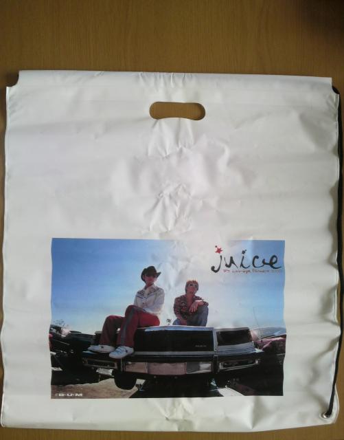 B'z LIVE-GYM 2000 Juice ビニールバック < タレントグッズ B'z LIVE-GYM 2000 Juice ビニールバック < タレントグッズの