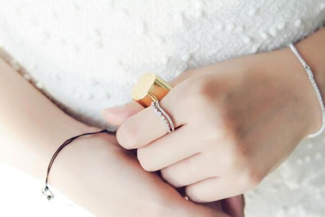 送料無料※婚約指輪 クロス 9号/10号/12号/13号/15号/16号 Czダイヤ リング★ピンクゴールド < 女性アクセサリー/時計  送料無料※婚約指輪 クロス 9号/10号/12号/13号/15号/16号 Czダイヤ リング★ピンクゴールド < 女性アクセサリー/時計の