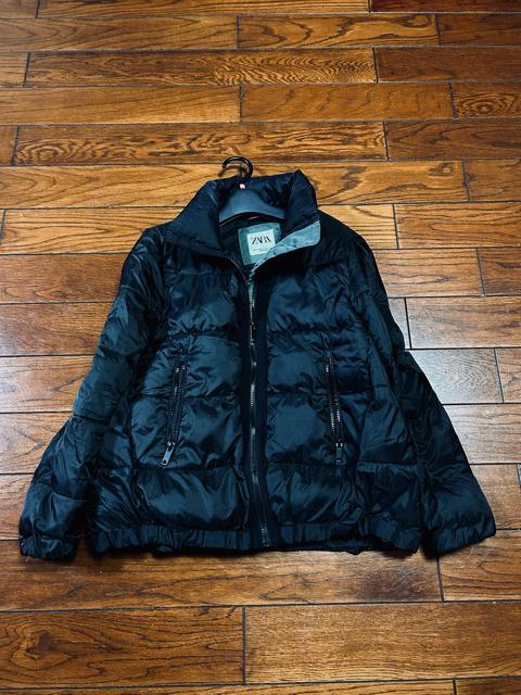 【ZARA】ザラ◆ブラック◆軽量◆中綿ジャケットブルゾン◆サイズM < ブランド 【ZARA】ザラ◆ブラック◆軽量◆中綿ジャケットブルゾン◆サイズM < ブランドの