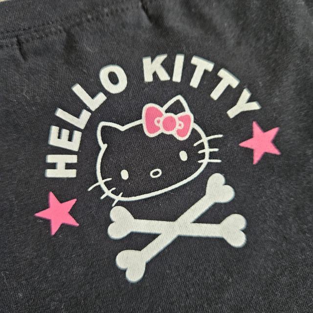 美品*ハローキティ*Tシャツ*ロゴ*エンブレム*チェッカー*スパンコール*キティちゃん*黒 < 女性ファッション  美品*ハローキティ*Tシャツ*ロゴ*エンブレム*チェッカー*スパンコール*キティちゃん*黒 < 女性ファッションの