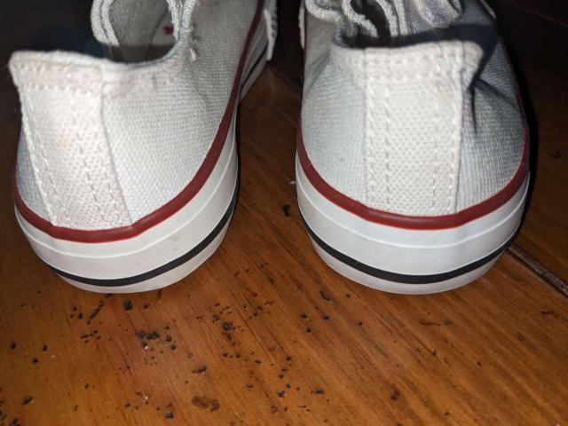 新品 17.5cm スニーカー ホワイト 子供 靴 キッズ 子供靴 シューズ < キッズ/ベビー  新品 17.5cm スニーカー ホワイト 子供 靴 キッズ 子供靴 シューズ < キッズ/ベビーの