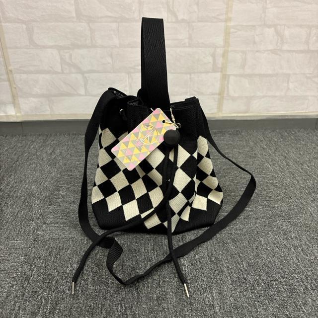 即決 新品 D.KELLY ニット巾着 DK-NT-510 < 女性ファッション 即決 新品 D.KELLY ニット巾着 DK-NT-510 < 女性ファッションの