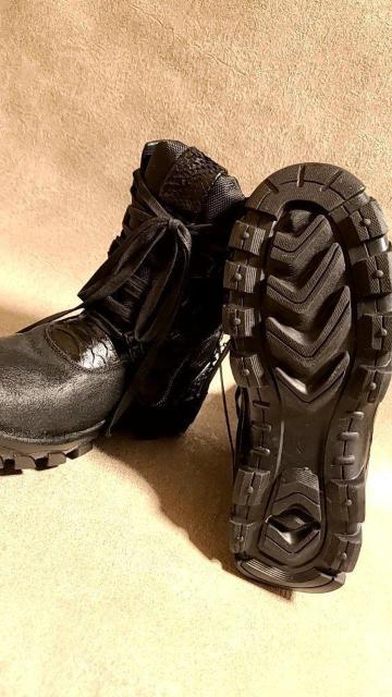 HYDE着新品KMRiiケムリ Black Metal Sneaker 42 < ブランド HYDE着新品KMRiiケムリ Black Metal Sneaker 42 < ブランドの