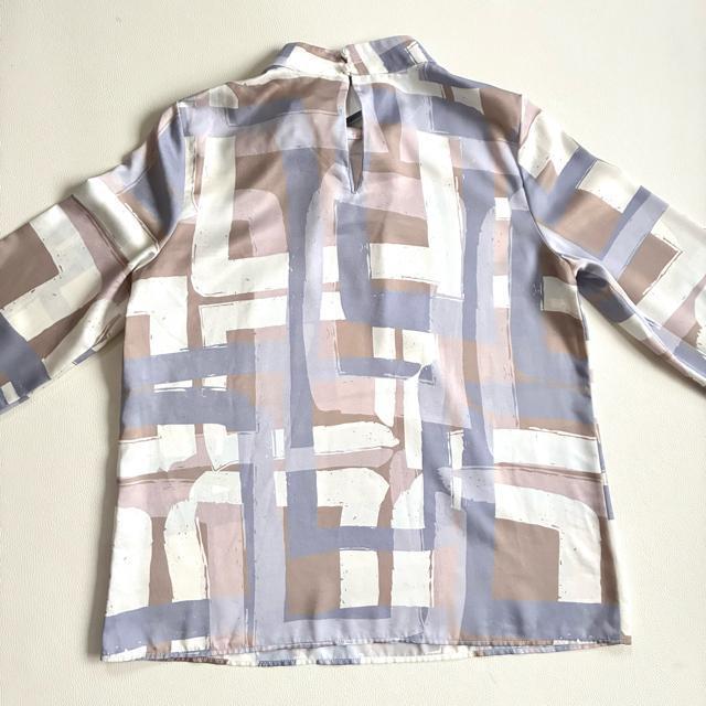 ◆極美品◆ANAYI◆スクエア幾何プリントサイドボウタイブラウス◆パープル◆S < ブランド ◆極美品◆ANAYI◆スクエア幾何プリントサイドボウタイブラウス◆パープル◆S < ブランドの