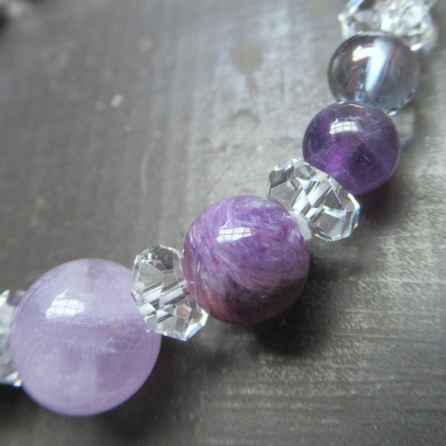 �A���W�X�g���`�����A�C�g���S�[���h�X�g�[�����A�C�I���C�g �� �����A�N�Z�T���[/���v�� 