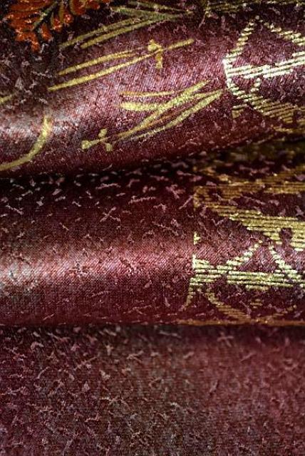 訪問着 最高級 新品同様 金彩 赤紫に黒暈染め 金駒シシュウ 鳳凰 地紙 カラー胴裏 身丈160cm 裄丈62cm T2998 < 女性ファッション  訪問着 最高級 新品同様 金彩 赤紫に黒暈染め 金駒シシュウ 鳳凰 地紙 カラー胴裏 身丈160cm 裄丈62cm T2998 < 女性ファッションの