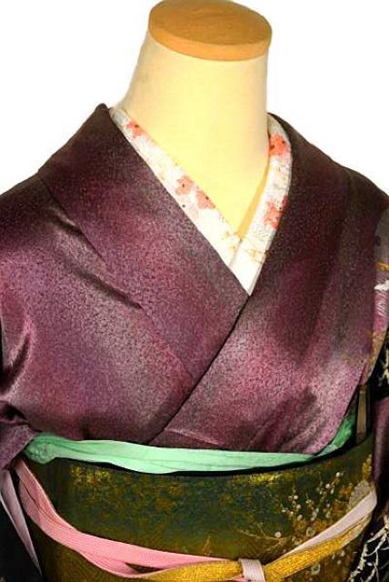 訪問着 最高級 新品同様 金彩 赤紫に黒暈染め 金駒シシュウ 鳳凰 地紙 カラー胴裏 身丈160cm 裄丈62cm T2998 < 女性ファッション  訪問着 最高級 新品同様 金彩 赤紫に黒暈染め 金駒シシュウ 鳳凰 地紙 カラー胴裏 身丈160cm 裄丈62cm T2998 < 女性ファッションの