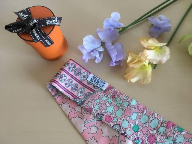 Ki HERMES }` {XJ[t cC[ sNCgsN  uh 